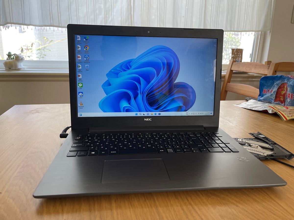 最新Win11高年式Corei7-8550U&/メモリ8GB/BD/無線/カメラ