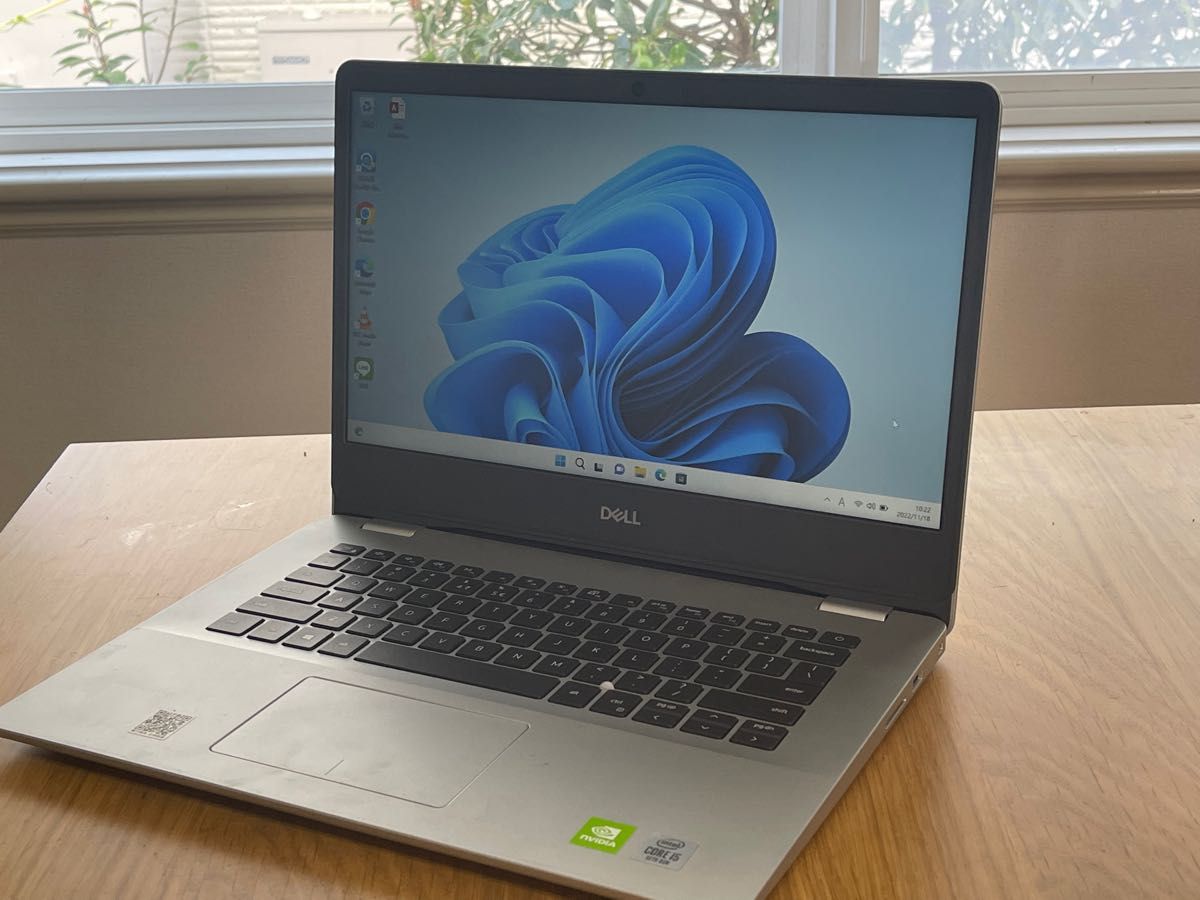 売れ筋がひ新作! I5 第10世代 / 512GB SSD / GPu MX230 2GB / ノート