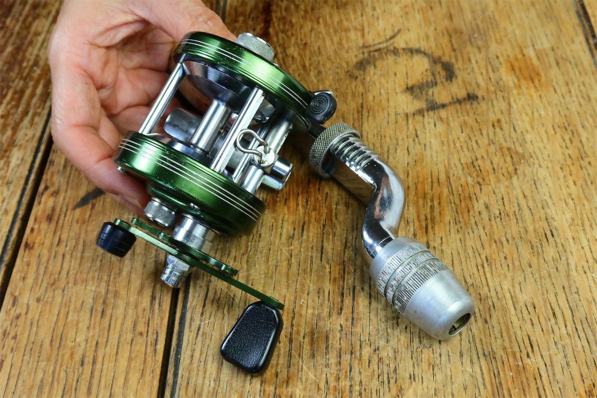 Yahoo!オークション - HEDDON 3200 MARK IV オールド ヘドン Yahoo!オークション - HEDDON 3200 MARK IV オールド ヘドン