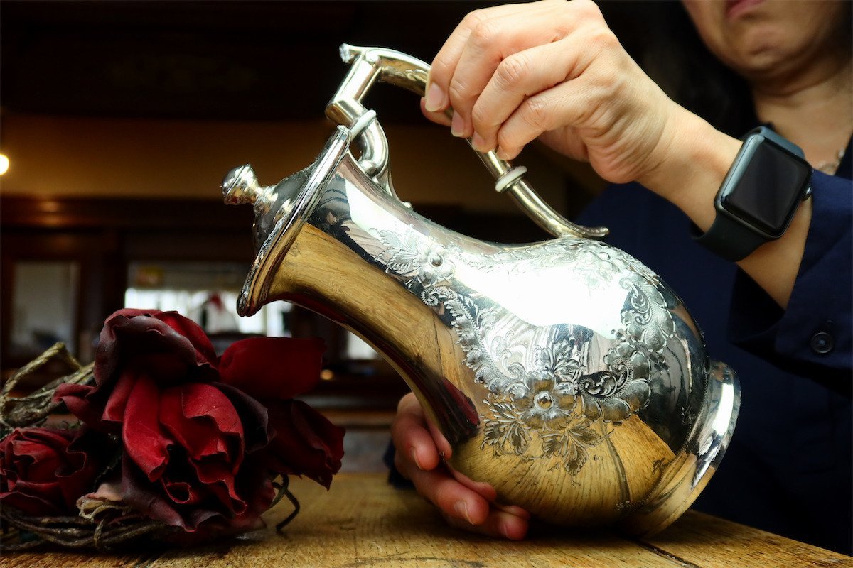 優美英国骨董イギリス1880年頃 SILVER 純銀P. EPBM アールヌーボー アンティーク シルバー ワインジャグ ティーポット 花瓶 水挿しにも_画像1