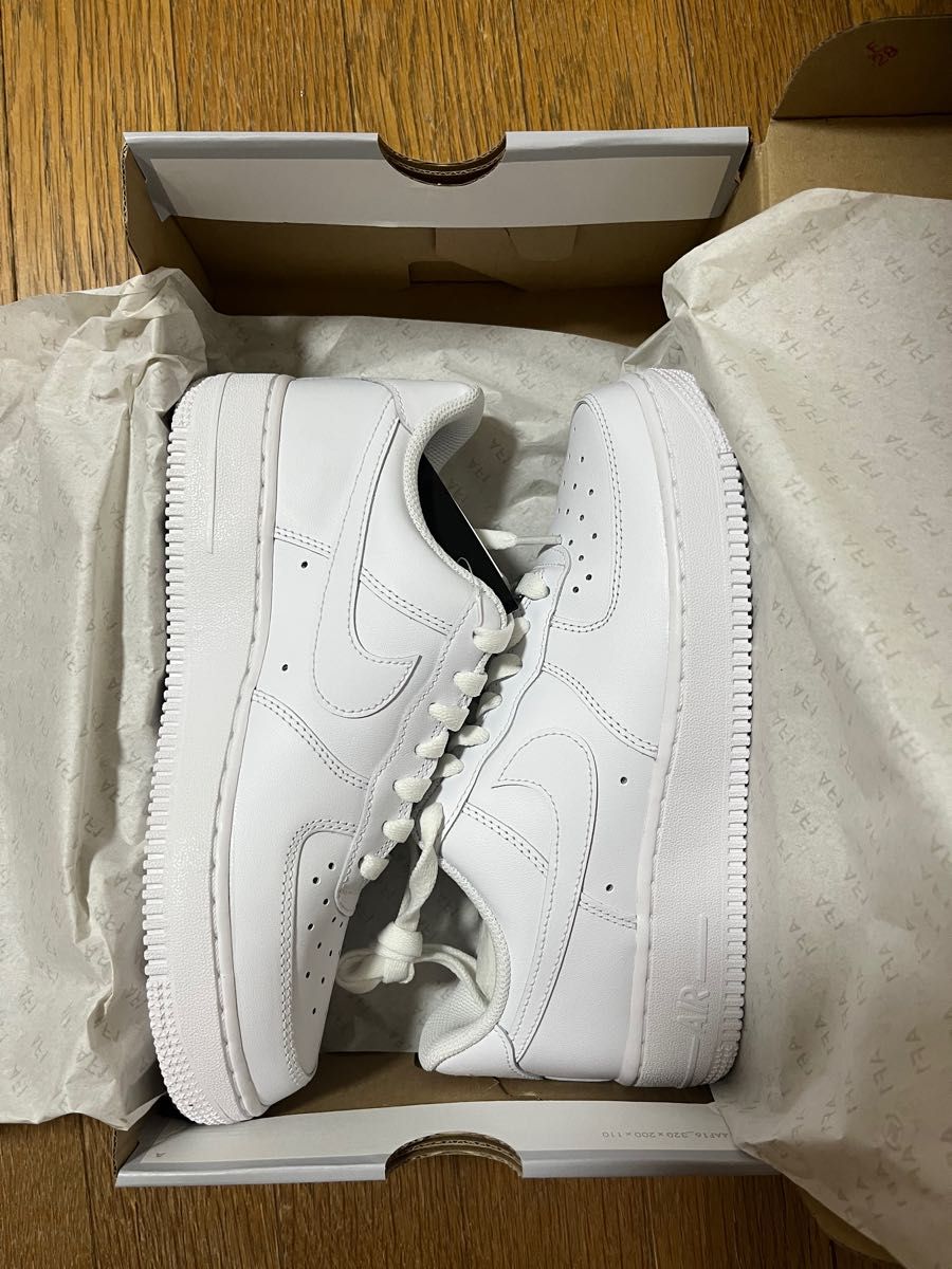 SEAL限定商品 NIKE エアフォース1 ウィメンズ 23.5cm asakusa.sub.jp