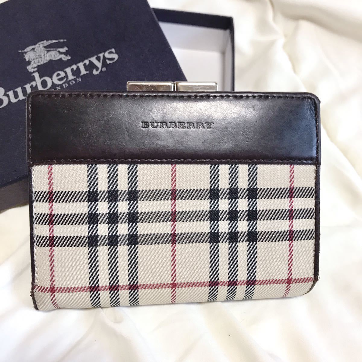 BURBERRY バーバリー がま口 二つ折り 財布 ノバチェック 箱付き
