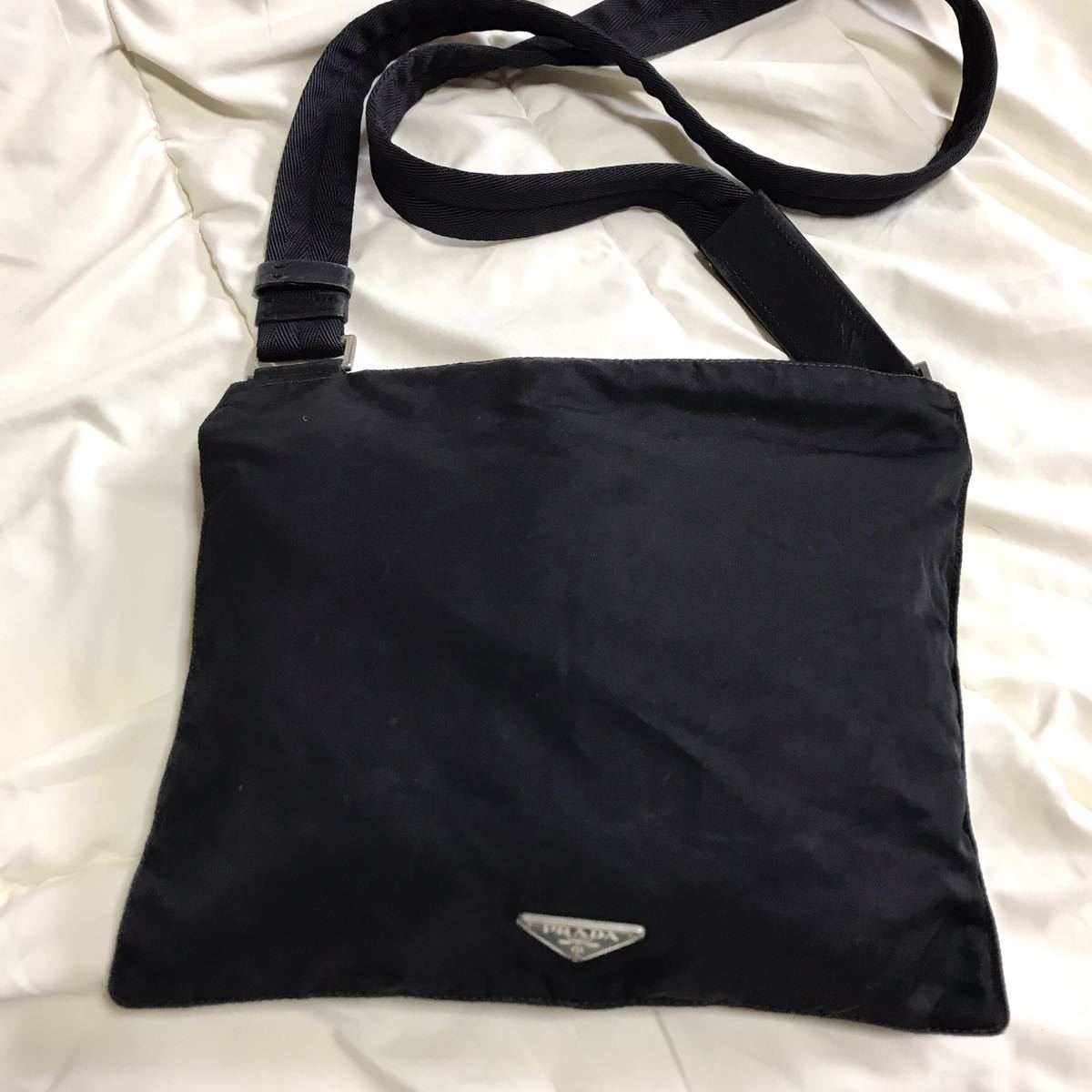 玄関先迄納品 美品 プラダ 筒形 ドラムバッグ ショルダーバッグ 三角