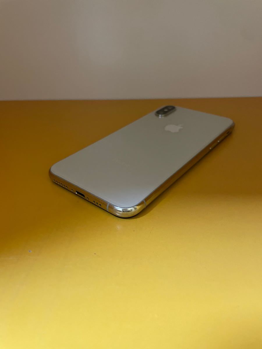 限界値下げ 動作確認済みiPhone XS 256GB SIMフリー シルバー 新品