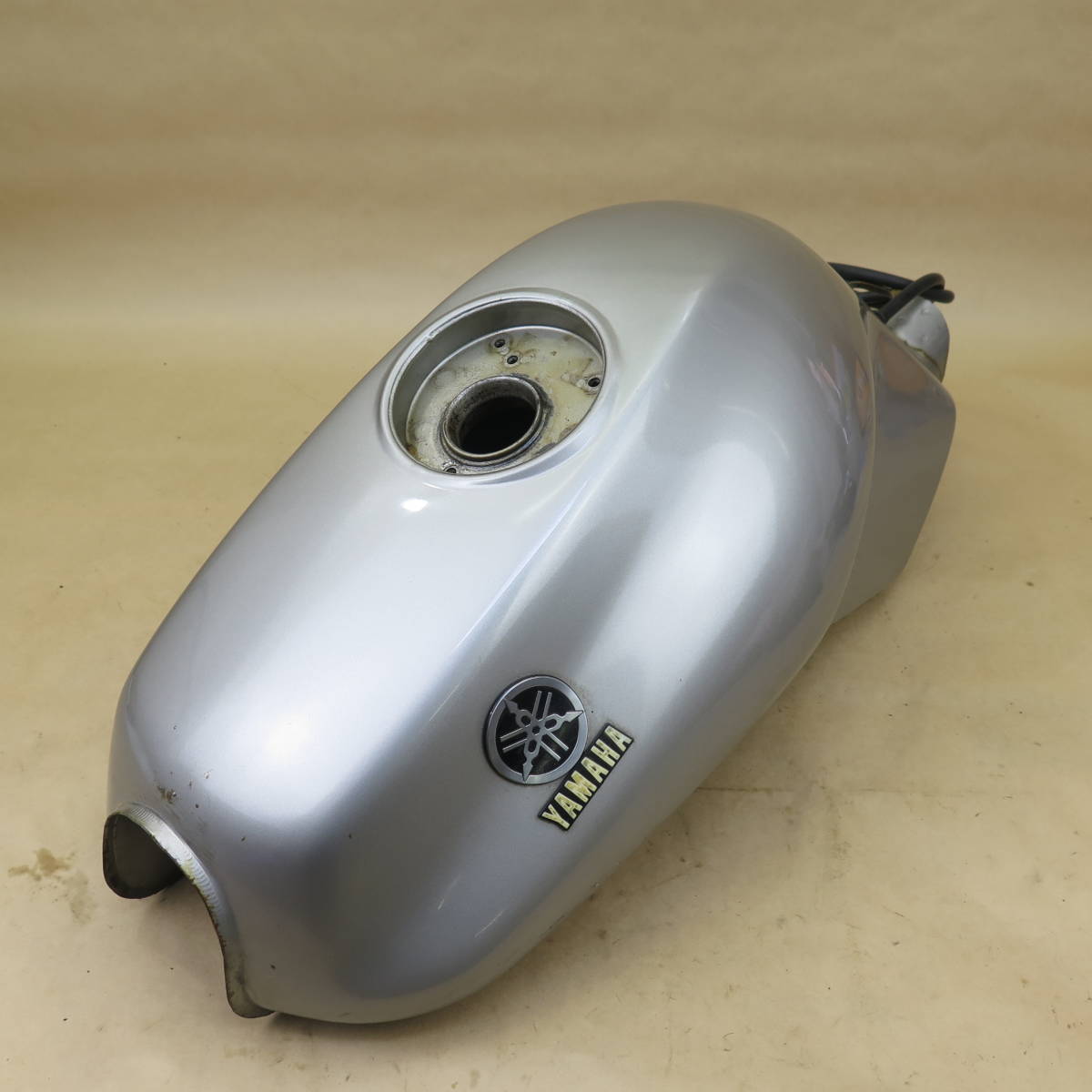 srx400 3vn 純正タンク | www.psychologiesport.fr