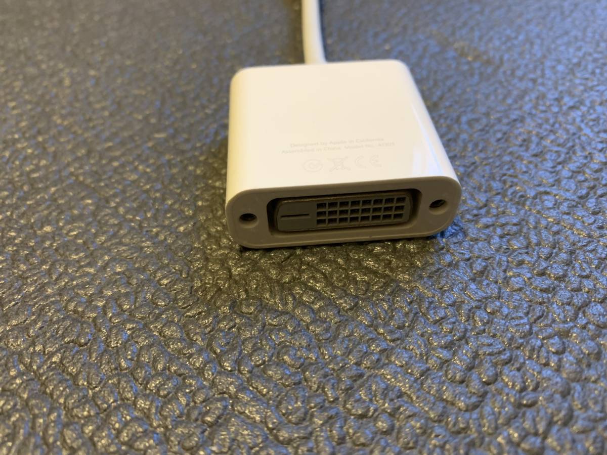 【中古品】Apple Mini DisplayPort to VGA Adapter A1305 変換アダプターの画像4