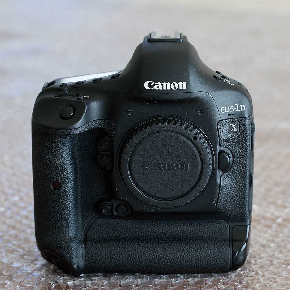 品質満点 2.1万回】Canon Canon 付属品完備 EOS 1DX キャノン EOS 1DX