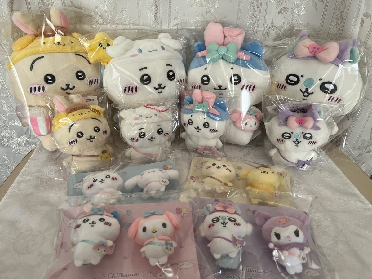 ちいかわ×サンリオ ぬいぐるみ マスコットホルダー ブローチ ちいかわ×サンリオ ぬいぐるみ マスコットホルダー ブローチ