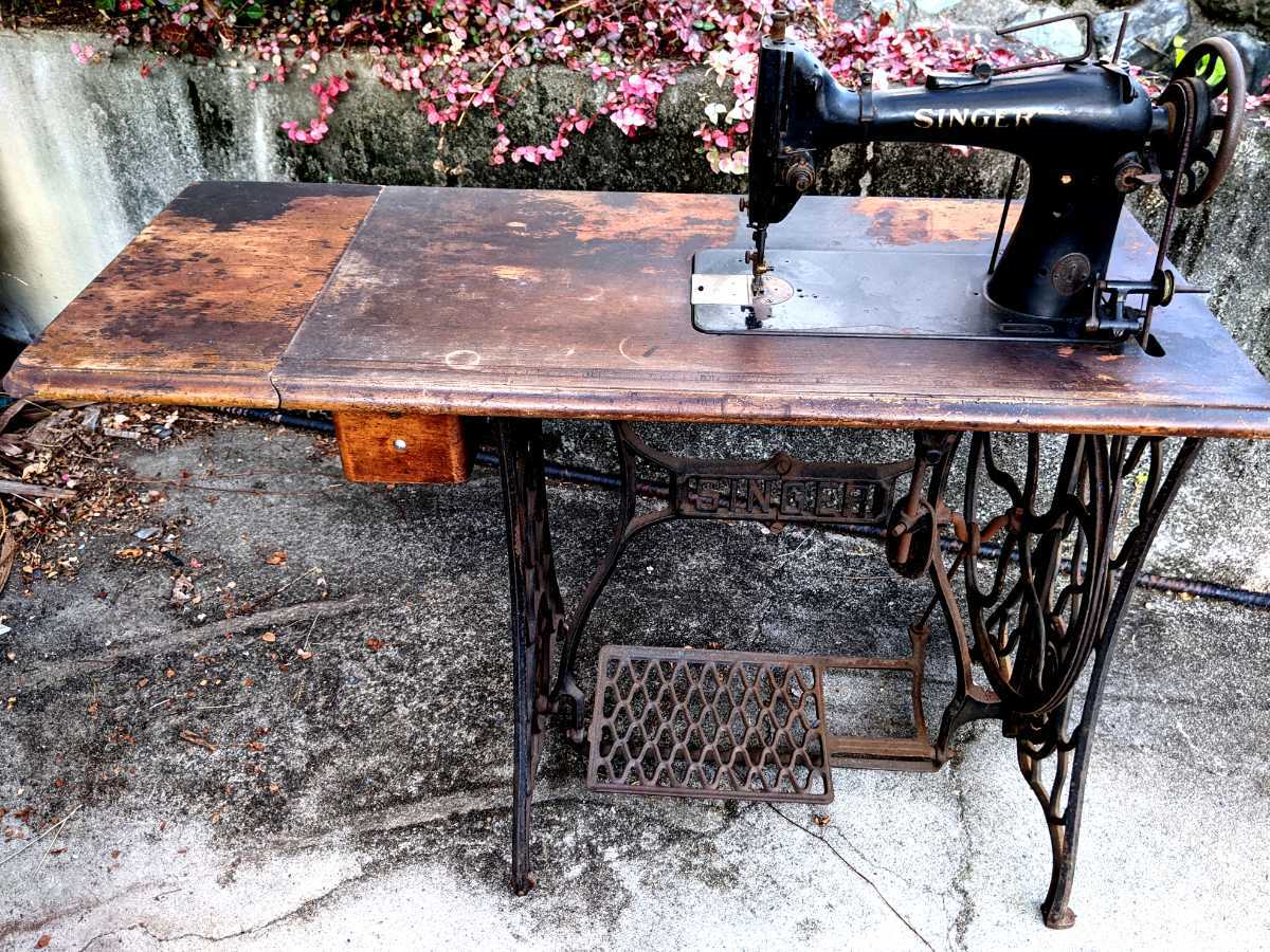  Gifu antique singer sewing machine stepping interior display Vintage antique period thing Showa Retro furniture desk table iron legs car Be 