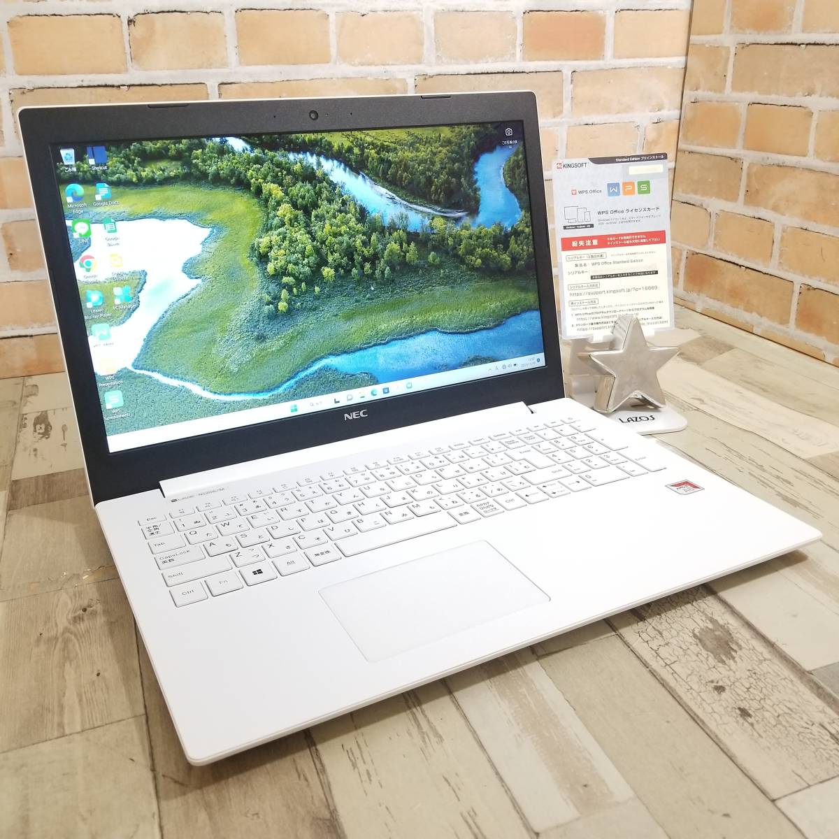 ☆2019年モデル・超美品☆爆速SSD128GB/メモリ4GB/無線 Wi-Fi/Web