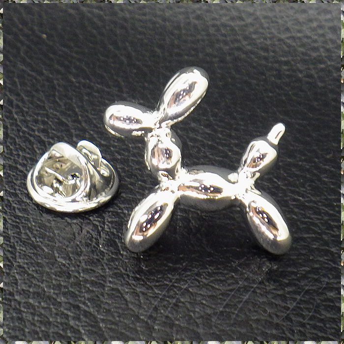 [BROOCH] Lapel Pinba Rune art dok poodle manner boat . made dog high quality platinum color collar PINS pin brooch 
