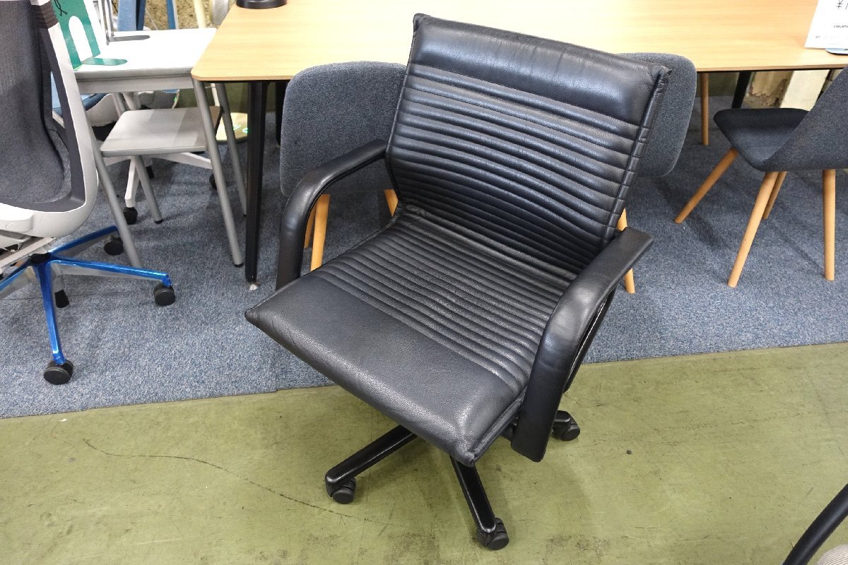 ウィルクハーン(Wilkhahn)FS-Line 本革デスクチェア-