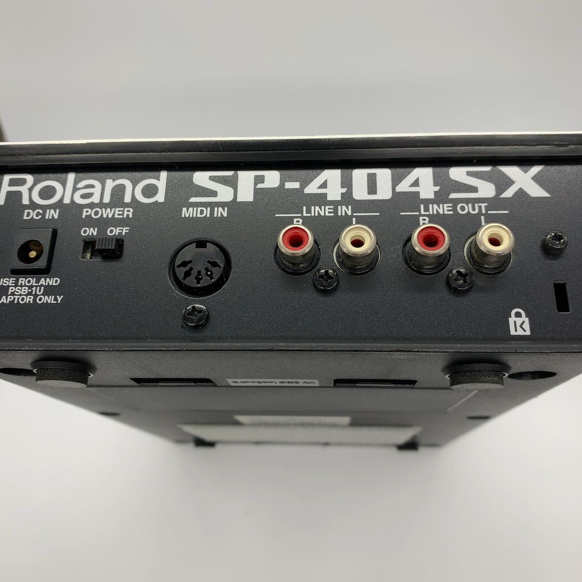 Roland ローランド コンパクトサンプラー SP-404SX