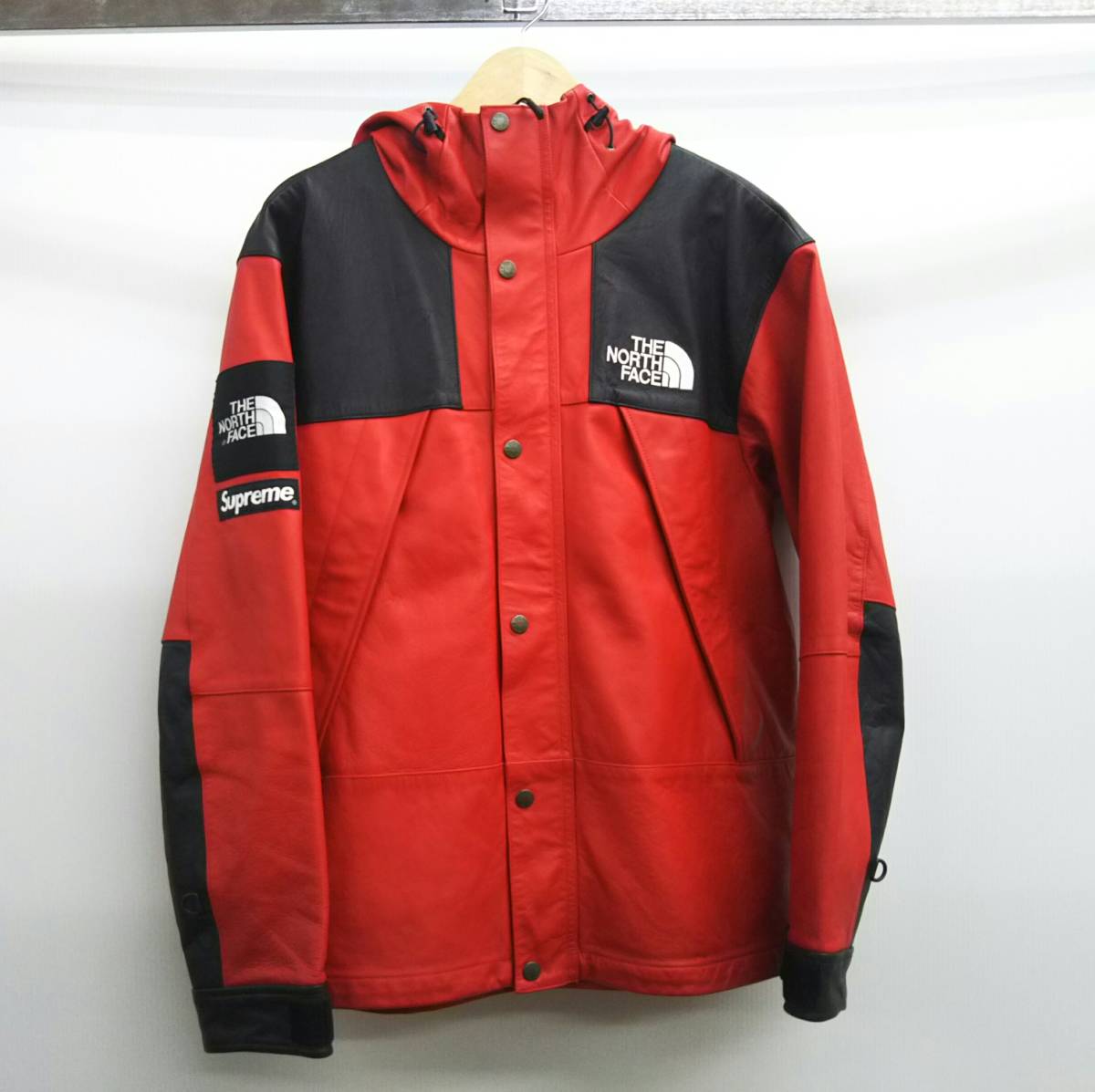 THE NORTH FACE × Supreme NP618071 LEATHER MOUNTAIN PARKA マウンテンパーカー シープレザー M レッド メンズ