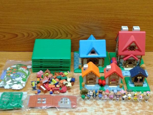 鴨a194 どうぶつの森+ 森をつくろう おうちセット 赤い屋根/水色の屋根