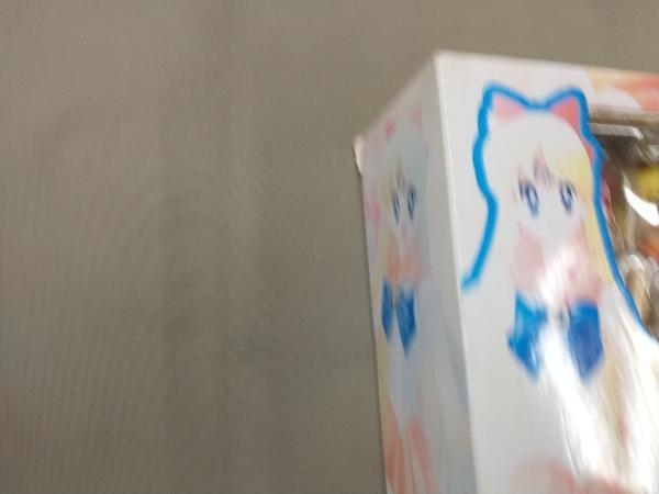  box scorch equipped figure S.H.Figuarts sailor venus 