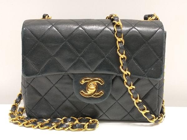 完成品 シャネル CHANEL マトラッセ 店舗受取可 1930774 ゴールド 黒 ブラック ショルダーバッグ チェーン ショルダーバッグ 完成品 シャネル CHANEL マトラッセ 店舗受取可 1930774 ゴールド 黒 ブラック ショルダーバッグ チェーン ショルダーバッグ