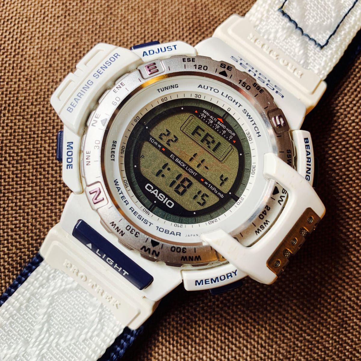 カシオ プロトレック CASIO PROTREK 98年 スターライトラバーズ カシオ プロトレック CASIO PROTREK 98年 スターライトラバーズ