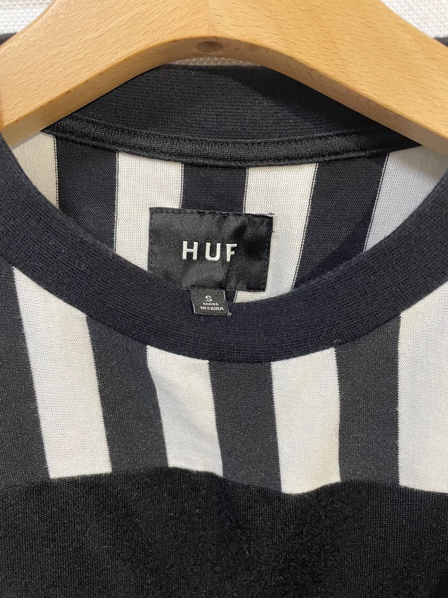 【HUF】ハフ　切り替えストライプ　ビックロゴ　長袖Tシャツ　ロンT　スウェット