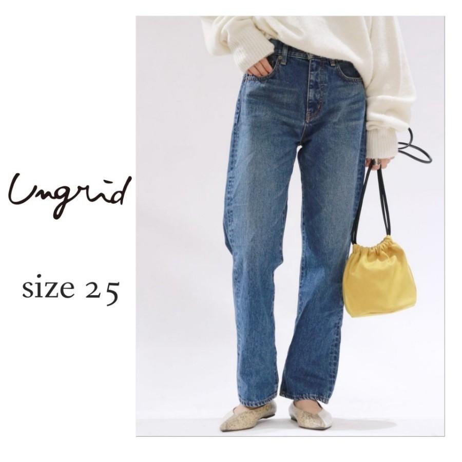 アングリッド Ungrid ハイウエストストレートデニム 25インチ アングリッド Ungrid ハイウエストストレートデニム 25インチ