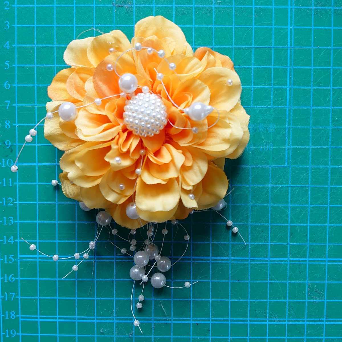  corsage dahlia yellow graduation ceremony go in . type gratitude . wedding PARTY pearl 