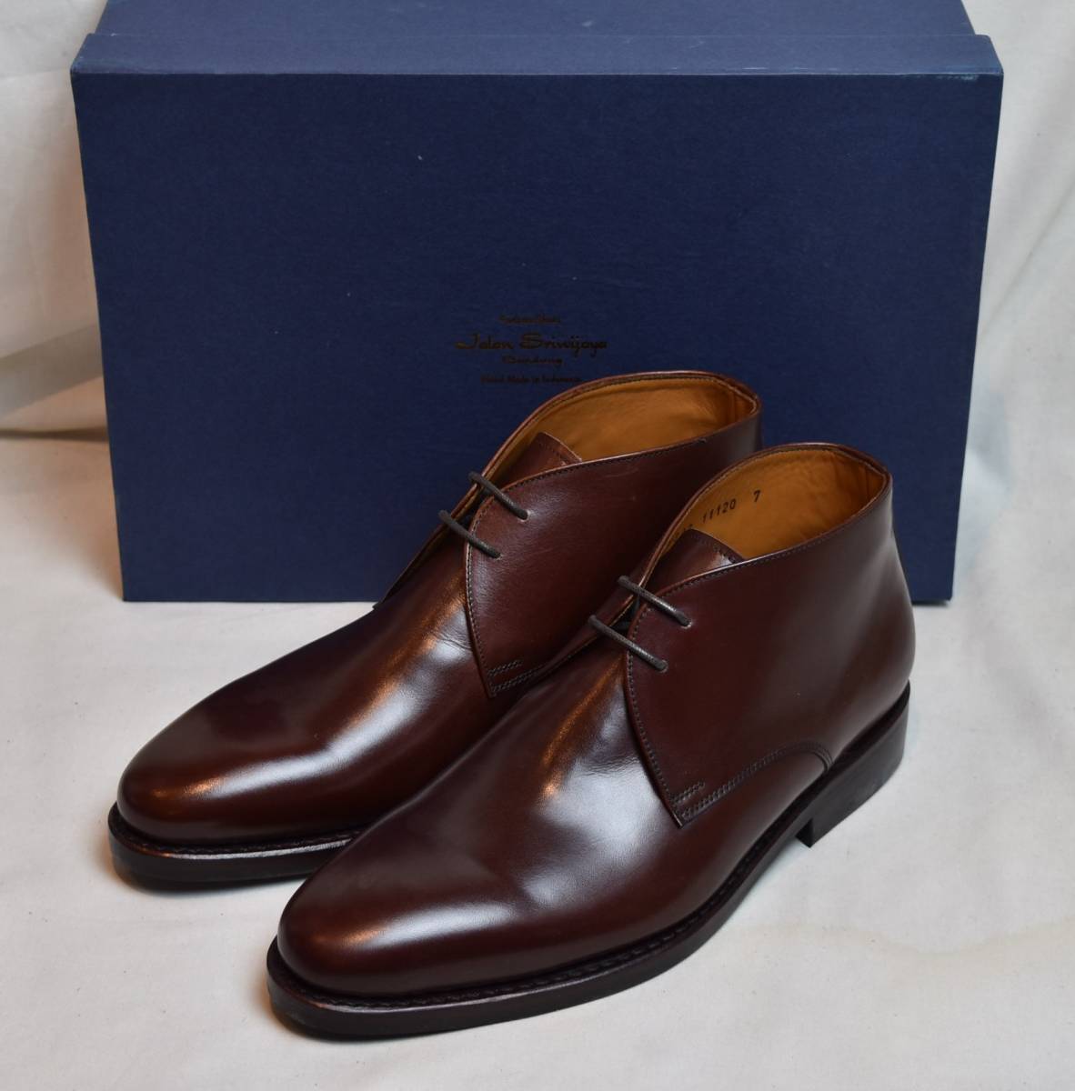 JALAN SRIWIJAYA ジャランスリワヤ グッドイヤー式　CHUKKA BOOT　チャッカーブーツ　茶カーフ　98322-8.5　27-27.5cm相当　未使用品_出品サイズは。UK8.5です。