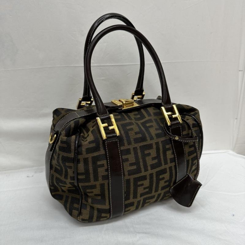 フェンディ ズッカ柄 2WAY ハンド ショルダー バッグ ゴールド 金具 鍵