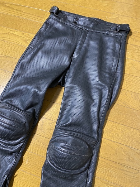 美品☆【RS TAICHI】ライディング バイカー パンチングレザーパンツ L メッシュ 本革 タイチ_画像6