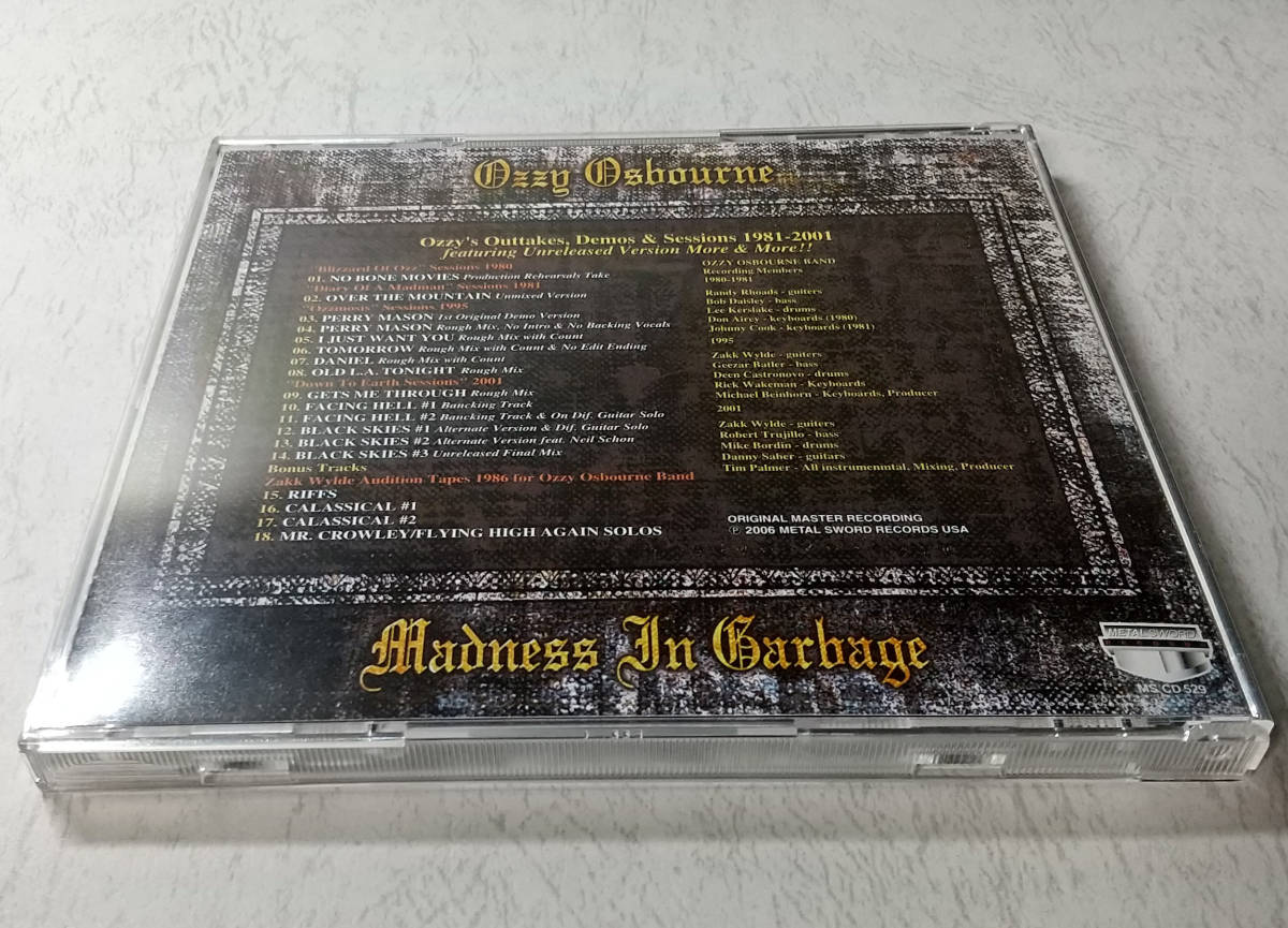 OZZY OSBOURNE 「MADNESS IN GARBAGE」 Outtakes, Demos & Sessions 1981-2001_画像2