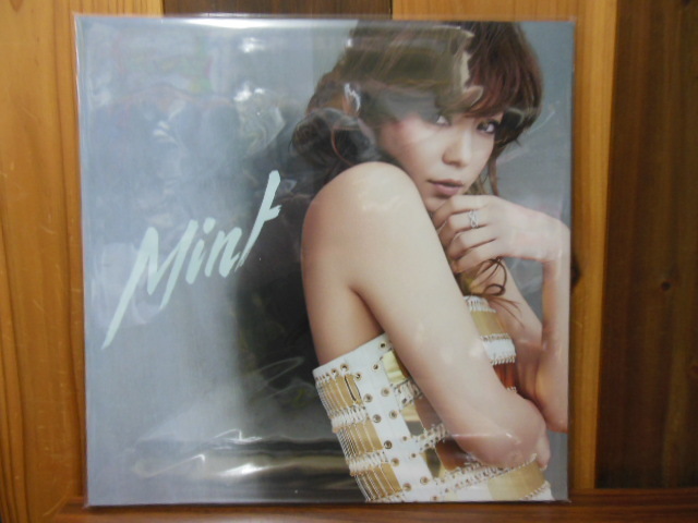 安室奈美恵 １２インチレコード 限定盤  ＊新品未開封＊