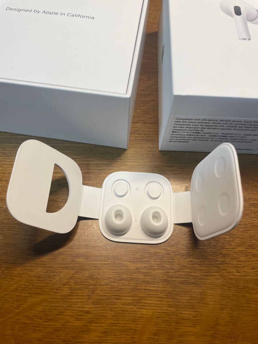 APPLE AirPods Pro ノイズキャンセリング付完全ワイヤレスイヤホン