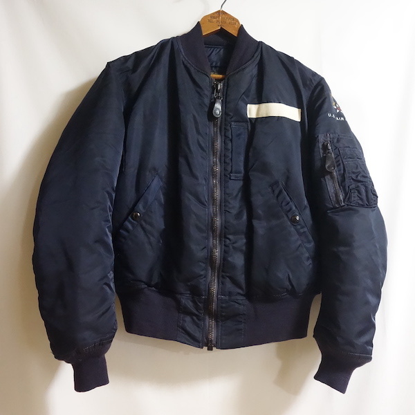 【今日の超目玉】 MIL-J-6251 NAVY 36】ROYAL MOD B-15C FORCE U.S.AIR INDUSTRIES ALPHA USA製 【重厚 アルファ 90's MA-1 フライトジャケット Sサイズ 【今日の超目玉】 MIL-J-6251 NAVY 36】ROYAL MOD B-15C FORCE U.S.AIR INDUSTRIES ALPHA USA製 【重厚 アルファ 90's MA-1 フライトジャケット Sサイズ