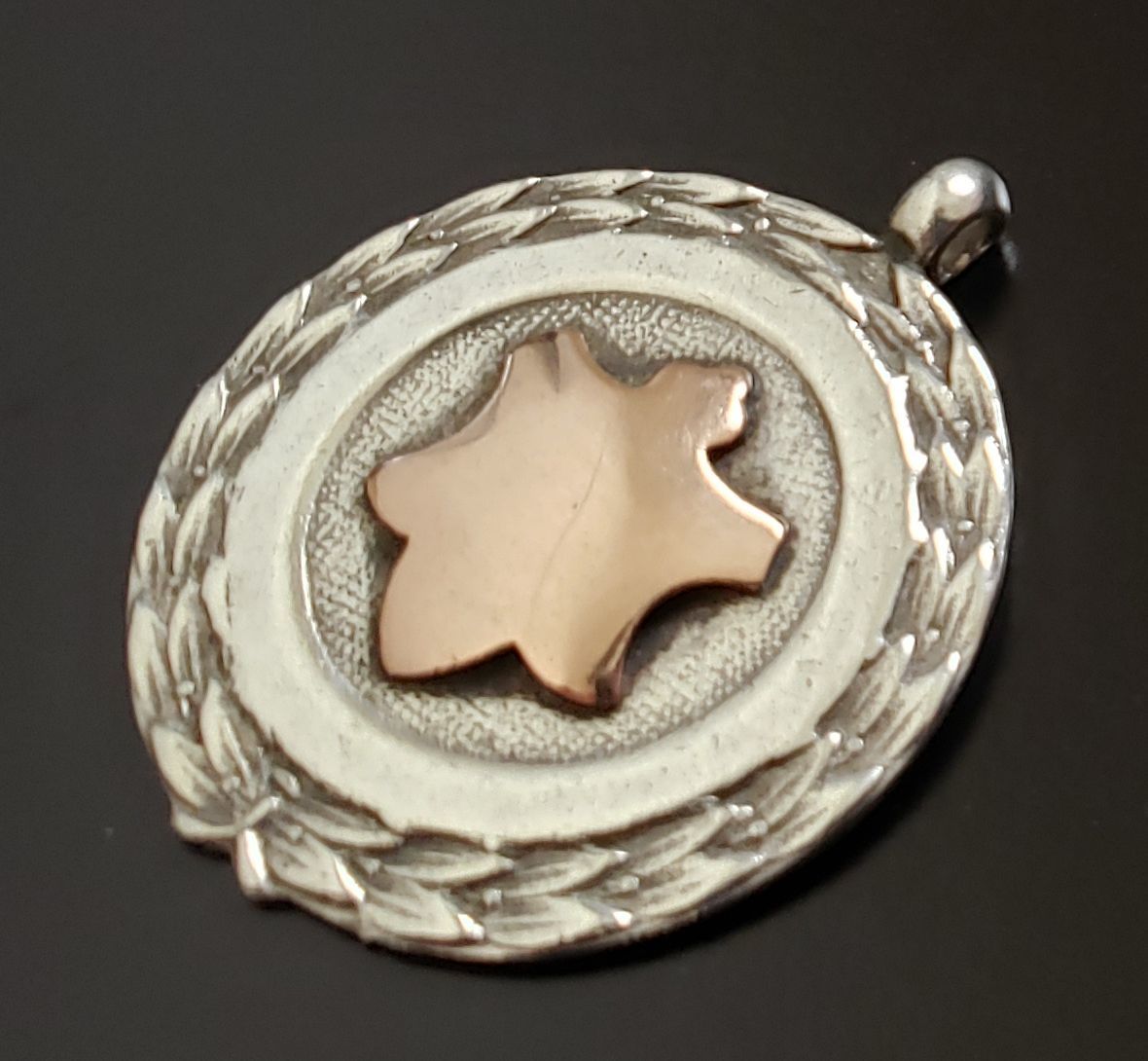 英国 アンティーク 純銀 スターリング・シルバー メダル フォブ 9.0g バーミンガム 1947年 ビンテージ 懐中時計 アルバートチェーン SILVER_画像1