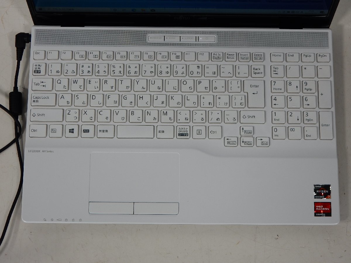 美品 富士通 FMV LIFEBOOK AH50/F3 FMVA50F3W AMD Ryzen 7 5700U