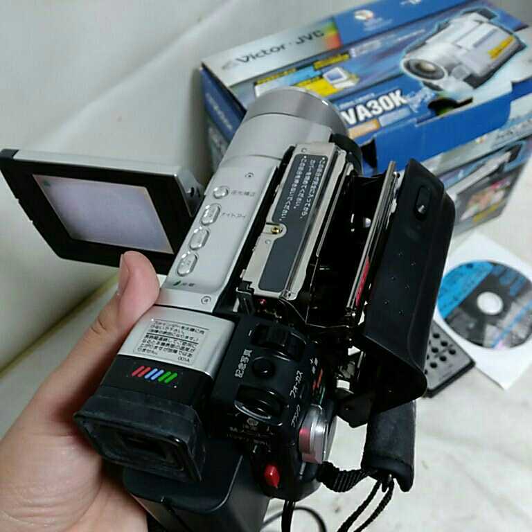 日本初売 ビデオカメラ VICTOR GR-DVA30 - カメラ