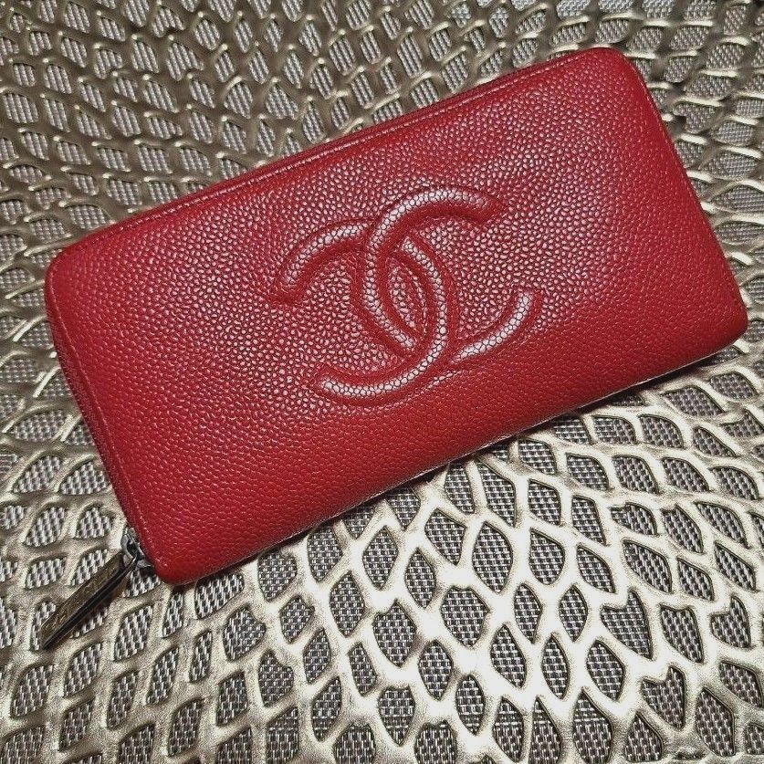 CHANEL キャビアスキン レッド ラウンドファスナー 長財布 レディース
