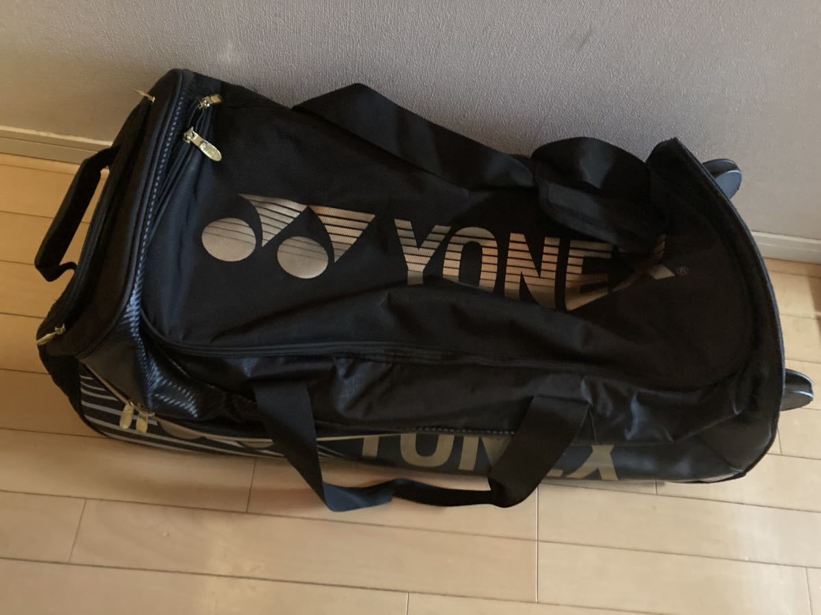 ヤフオク! - **美品 送料込『YONEX キャリーバッグ ラケットバッ...