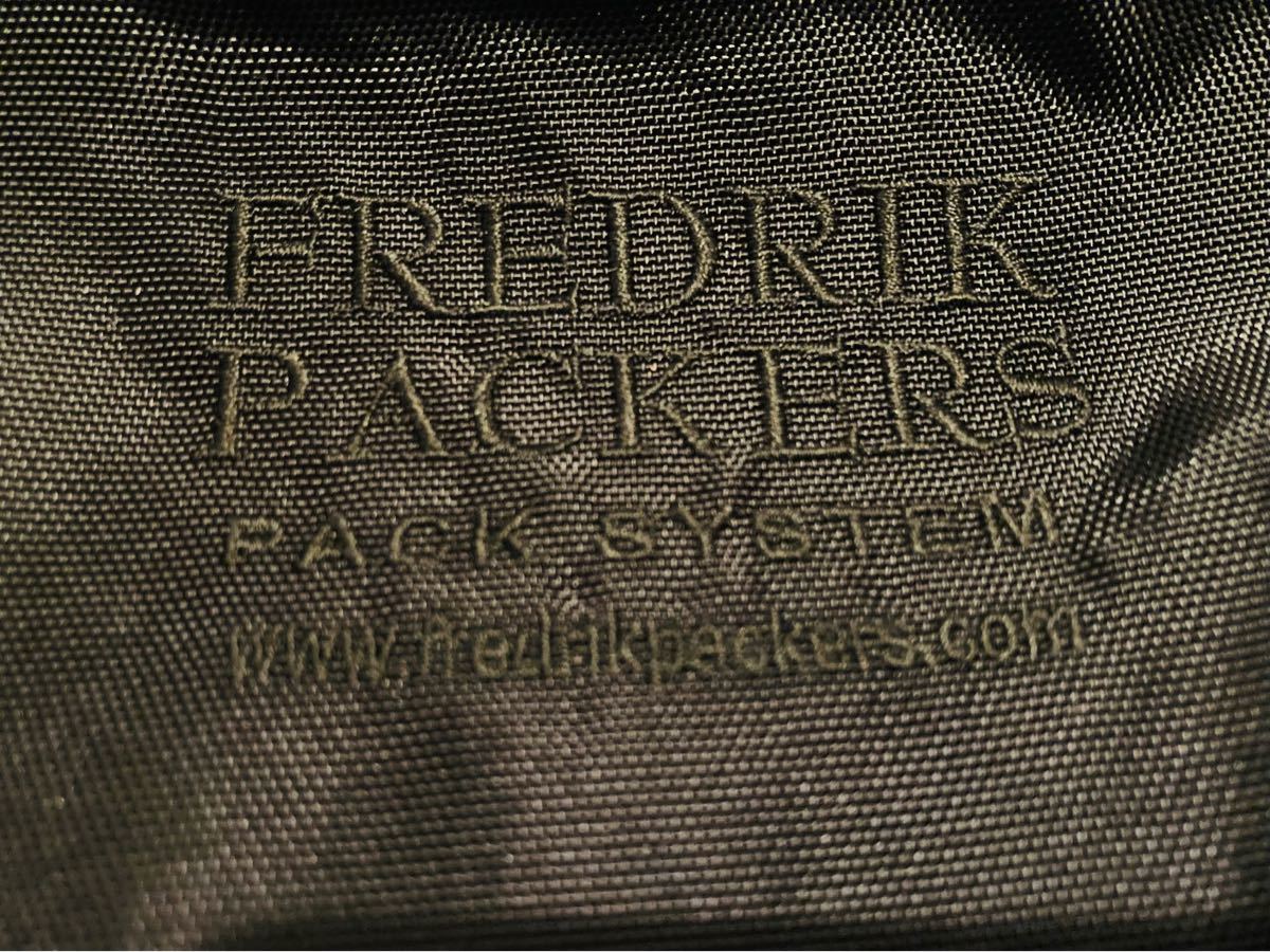 FREDRIK PACKERS   フレドリックパッカーズ　ショルダーバッグ