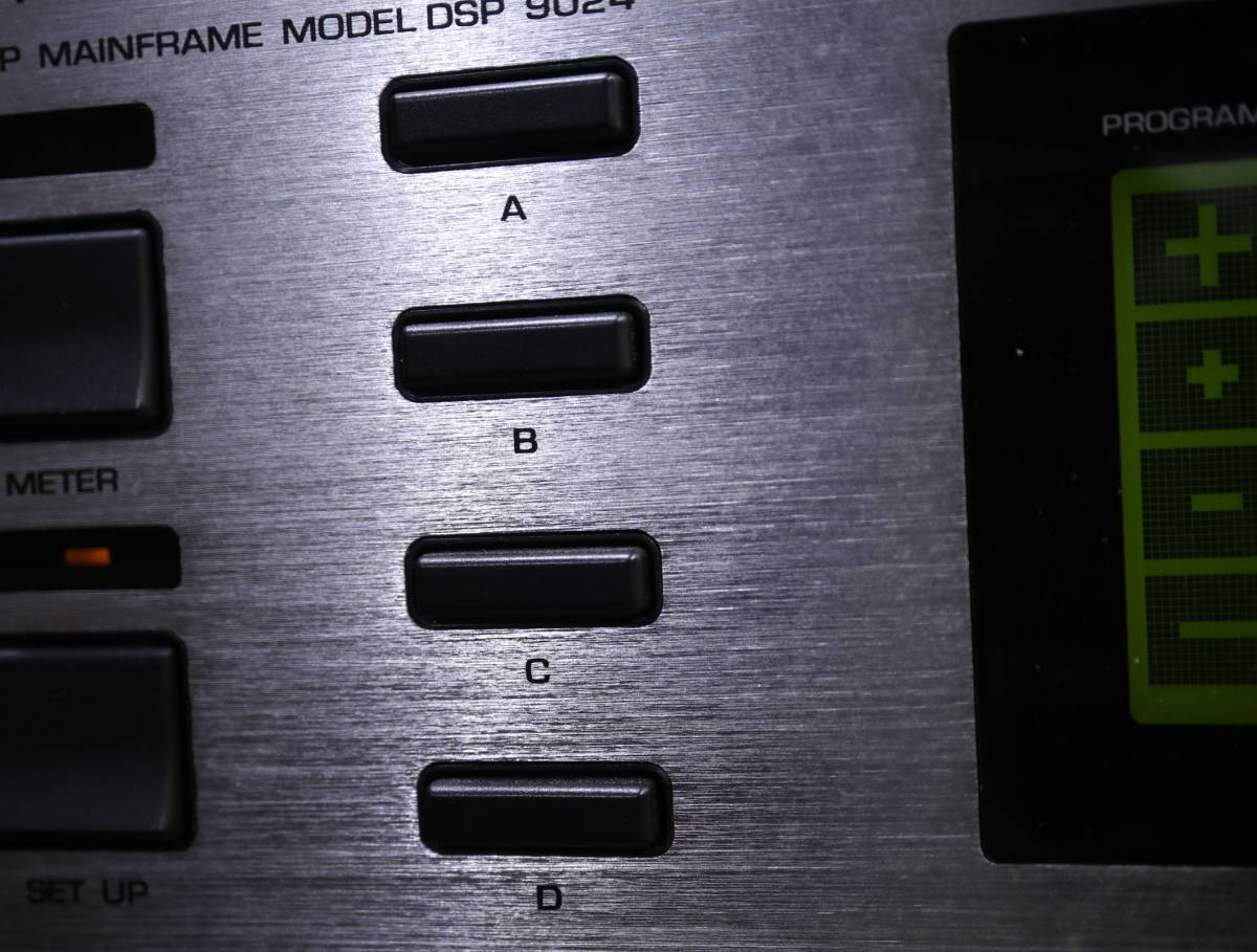 BEHRINGER (ベリンガー) ハイパフォーマンス マルチエンジン DSP2024P