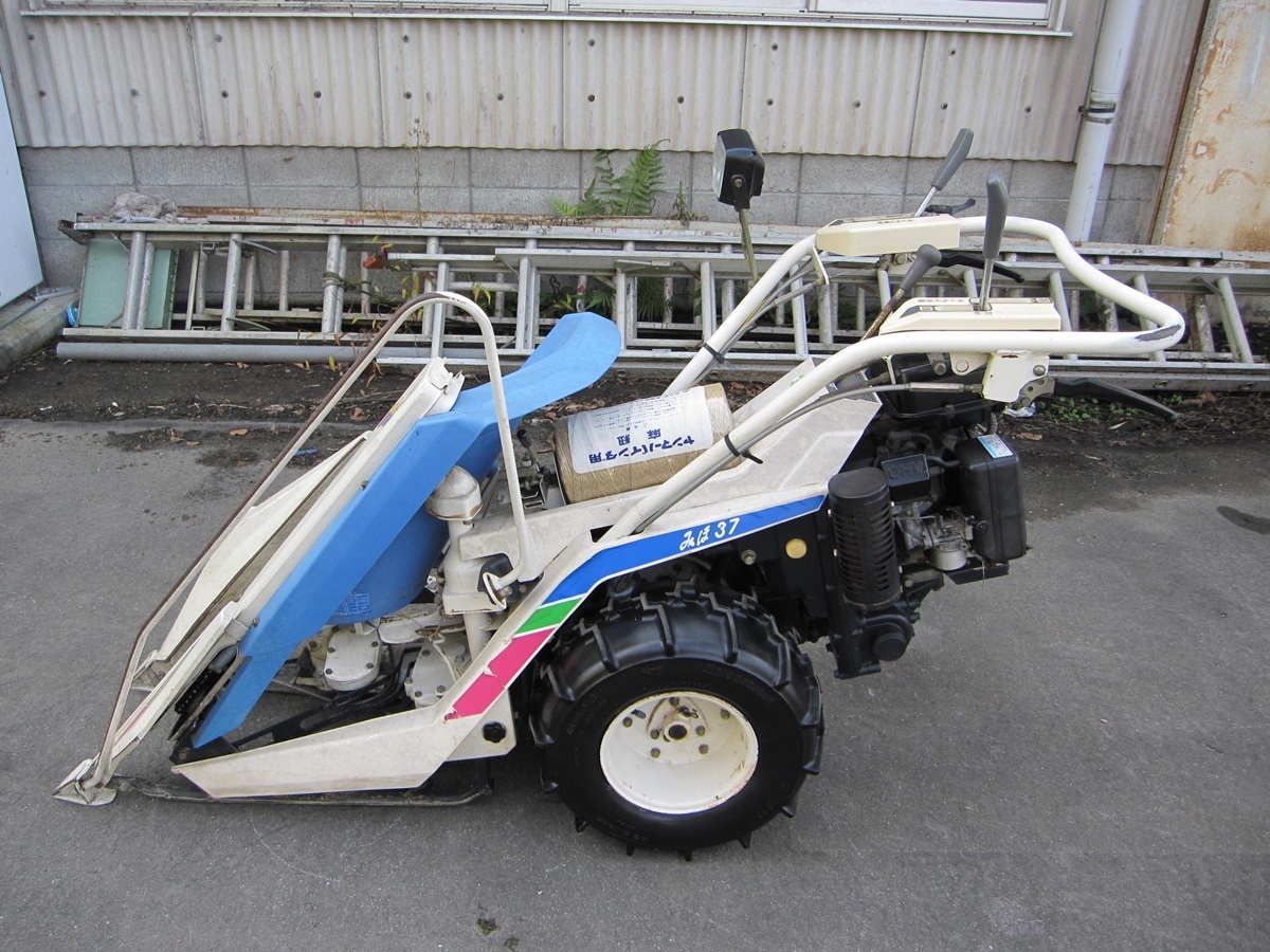 ヤフオク! - バインダー イセキ RL37 みほ37 3馬力 1条刈 2...