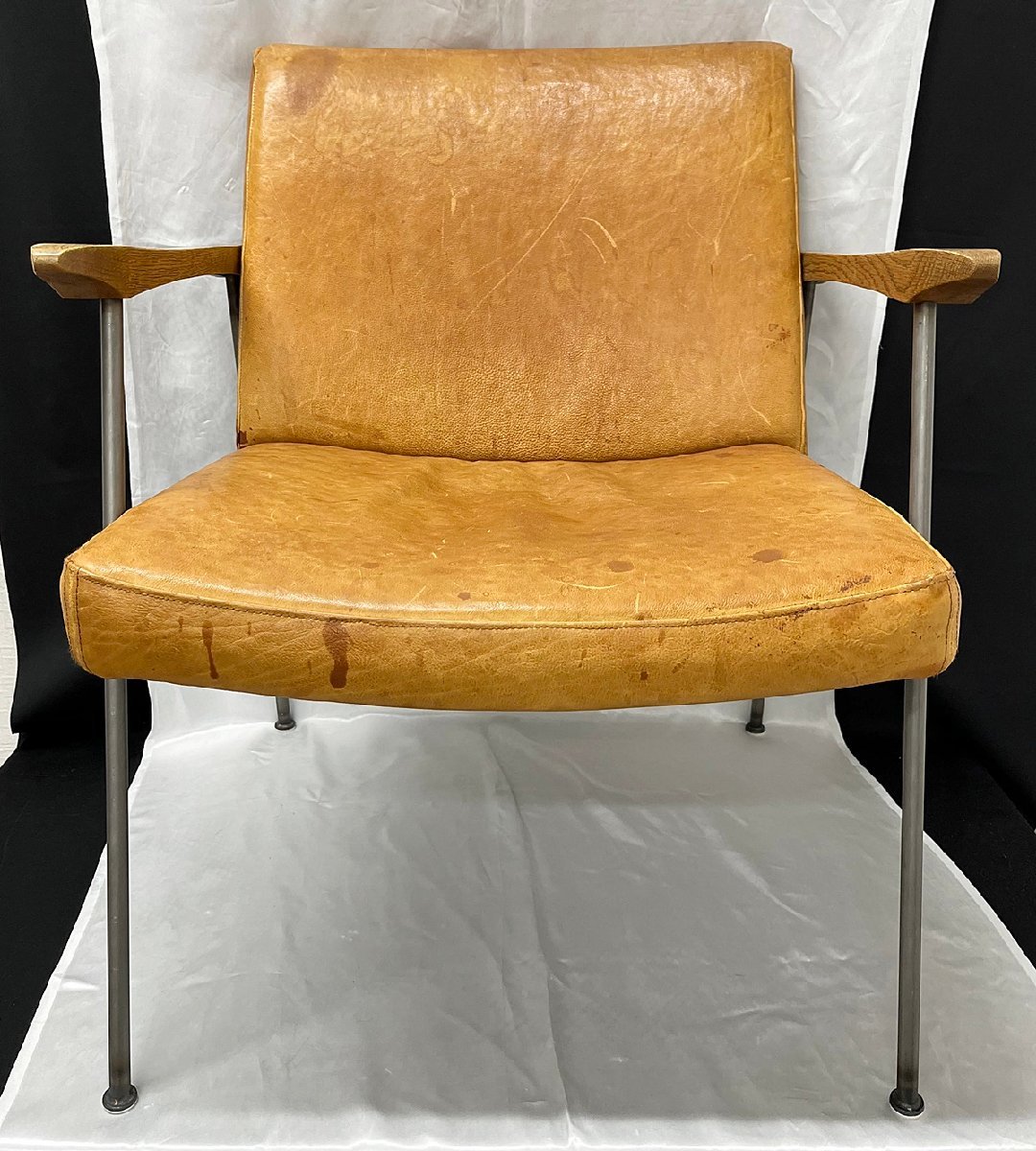 □TRUCK FURNITURE トラックファニチャー□FURROWED-LEATHER ARM CHAIR