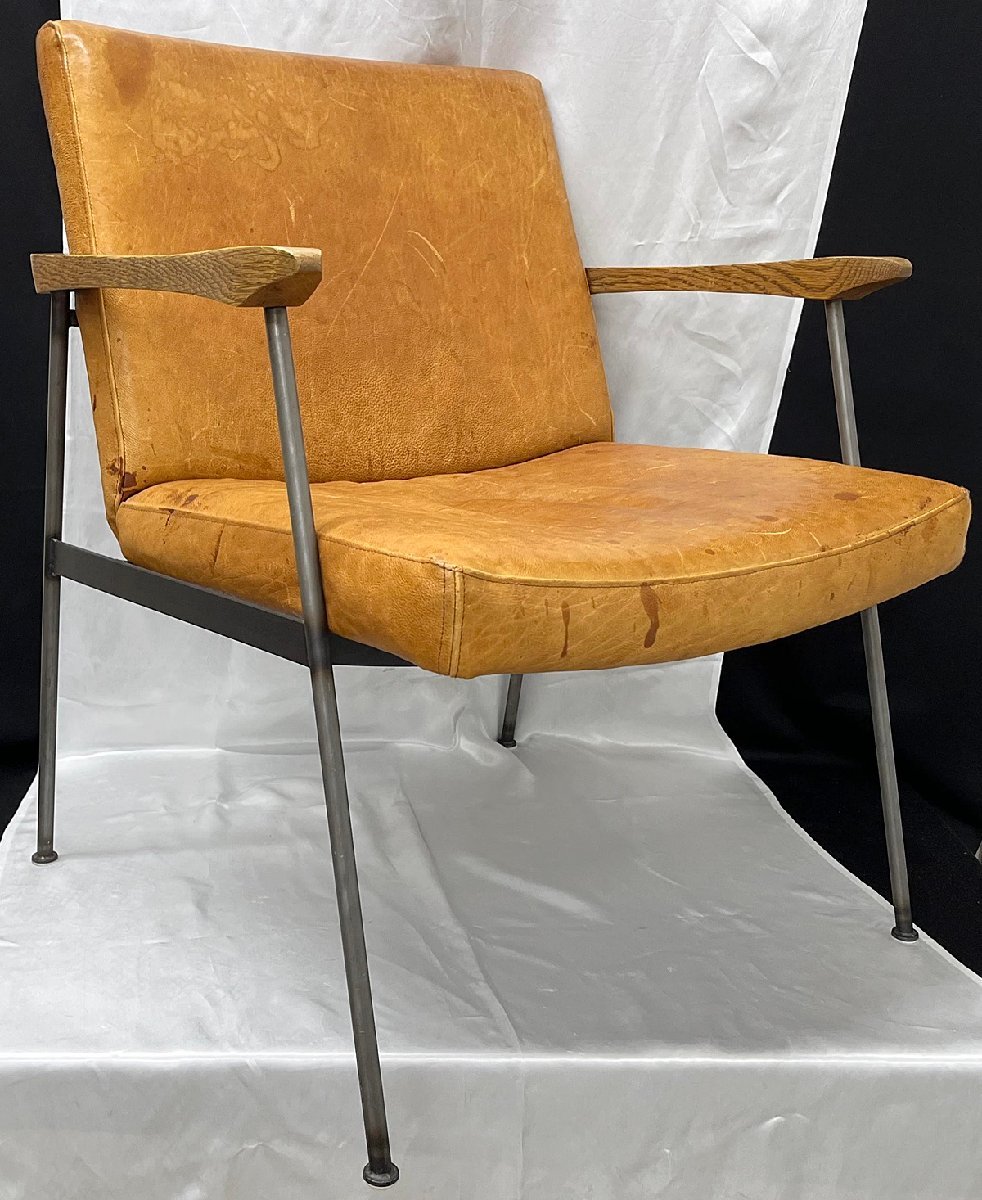 □TRUCK FURNITURE トラックファニチャー□FURROWED-LEATHER ARM CHAIR