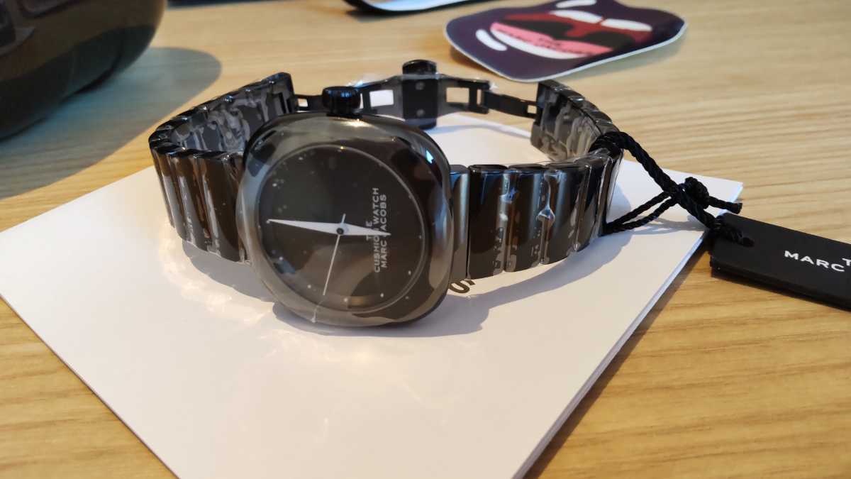 新品未使用】 MARC JACOBS マークジェイコブス 時計 セラミック 黒 新