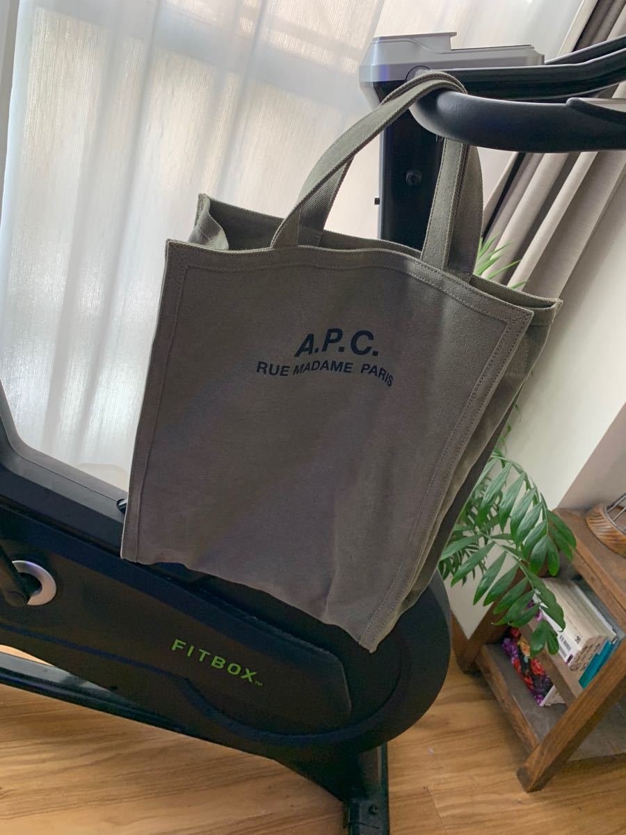 A.p.c アーペーセー トートバッグ ショルダーバッグ カーキ