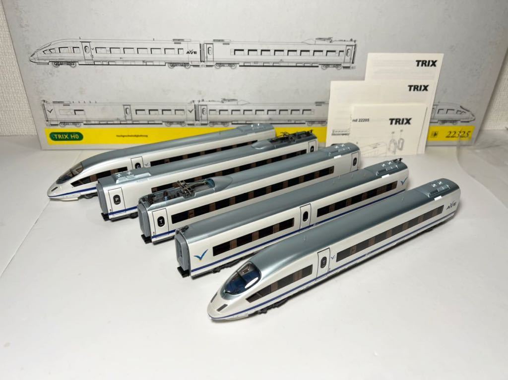 Yahoo!オークション - TRIX 22325 スペイン国鉄 RENFE AVE 高速 Yahoo!オークション - TRIX 22325 スペイン国鉄 RENFE AVE 高速