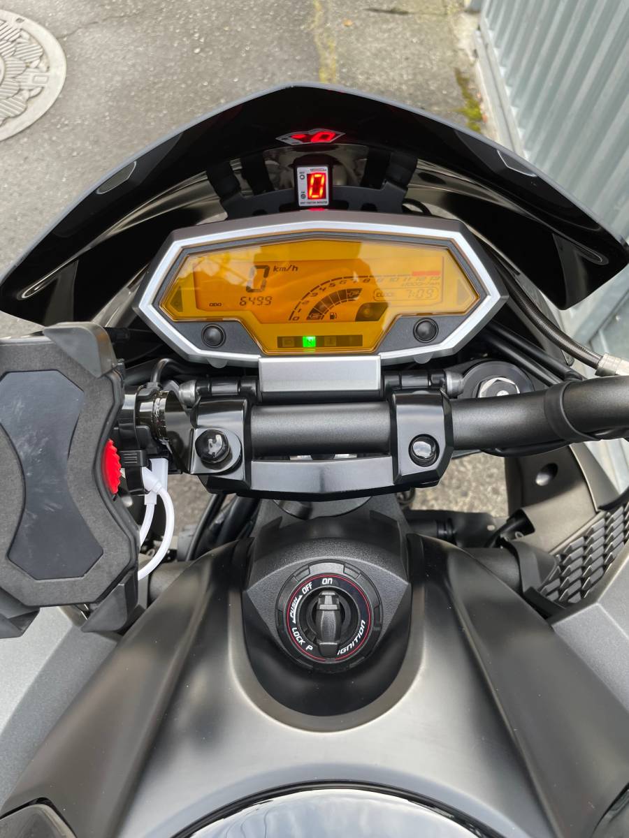 KAWASAKI Z1000 逆車2011年モデル オートバイ車体