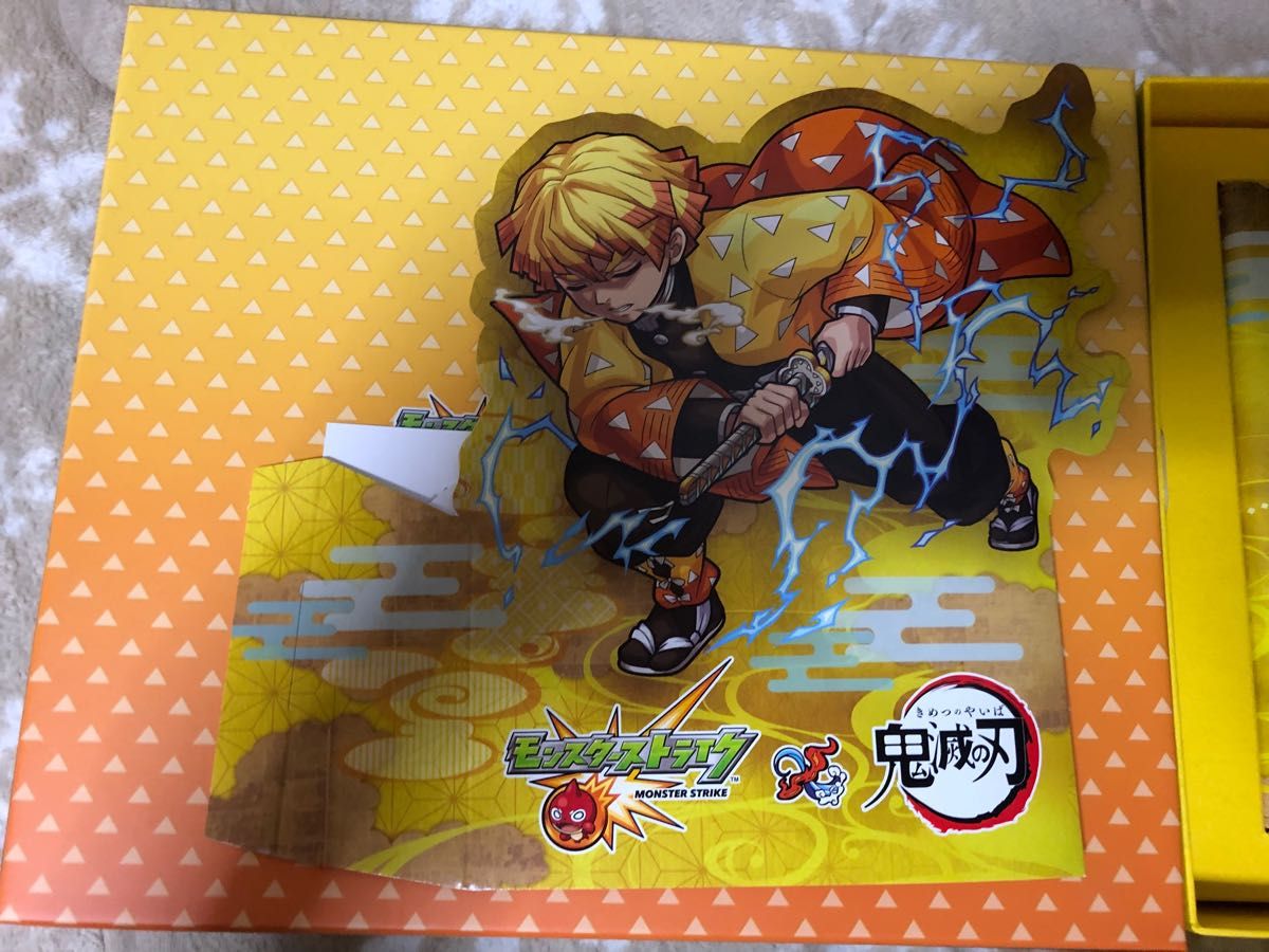 モンスト×鬼滅の刃 抽選限定品 未使用 スマホグッズ詰め合わせBOX 我妻善逸 モンスト×鬼滅の刃抽選限定品未使用 スマホグッズ詰め合わせBOX