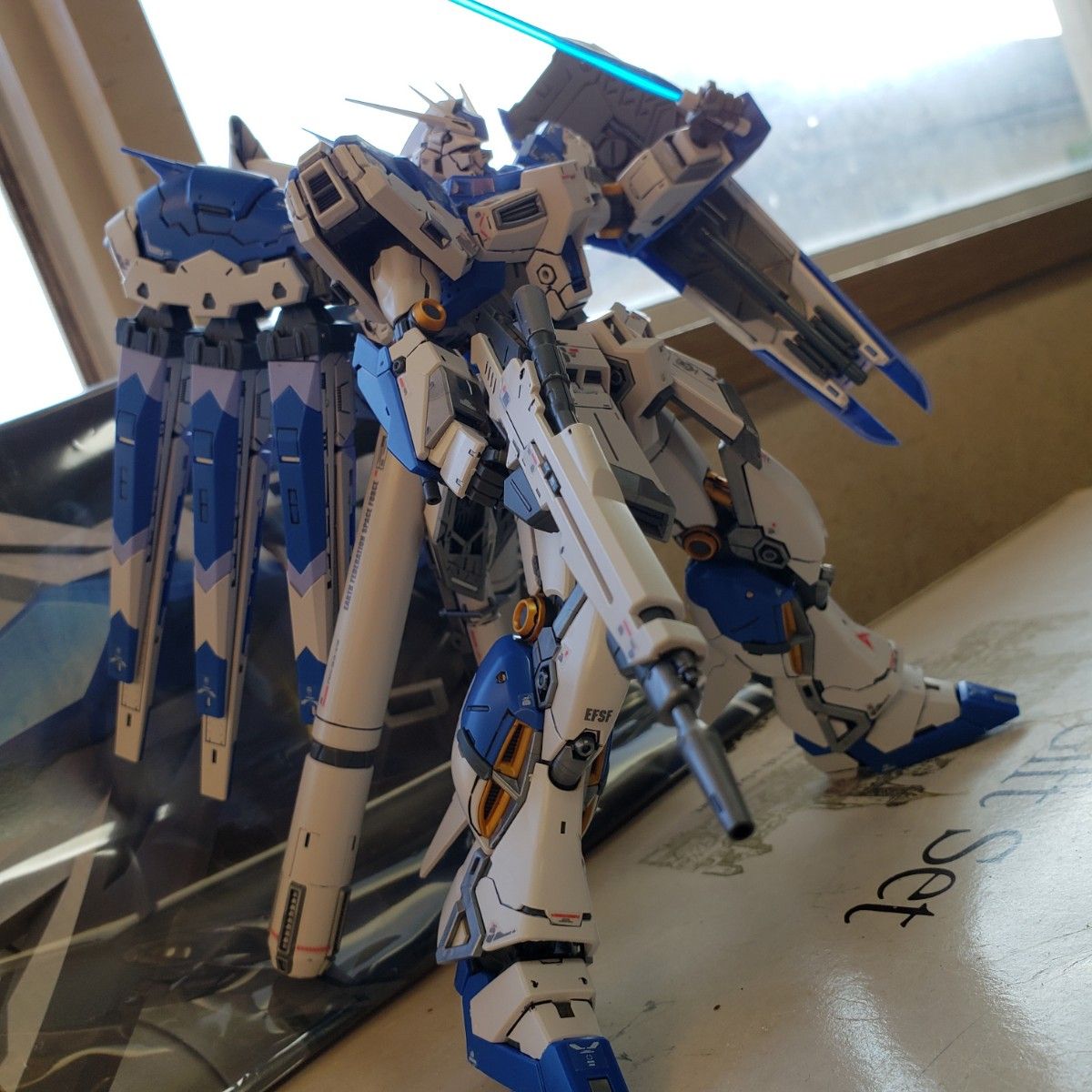 完成品 RG リアルグレード Hi-νガンダム ハイ ニュー 機動戦士 完成品 RG リアルグレード Hi-νガンダム ハイ ニュー 機動戦士