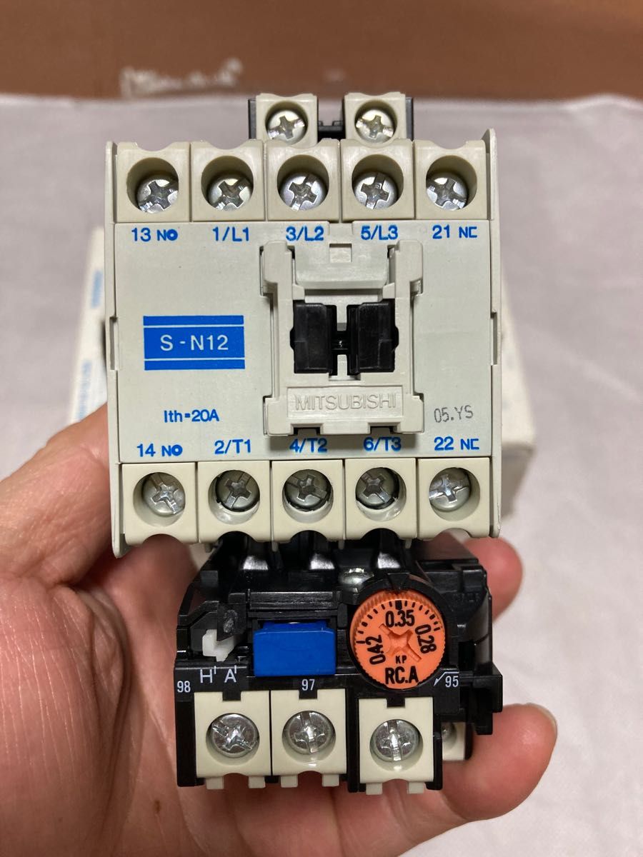 三菱電機 電磁接触器 220 V ac S-N12 S-N11 AC200V|Yahoo 三菱電機 電磁接触器 220 V ac S-N12 S-N11 AC200V|Yahoo