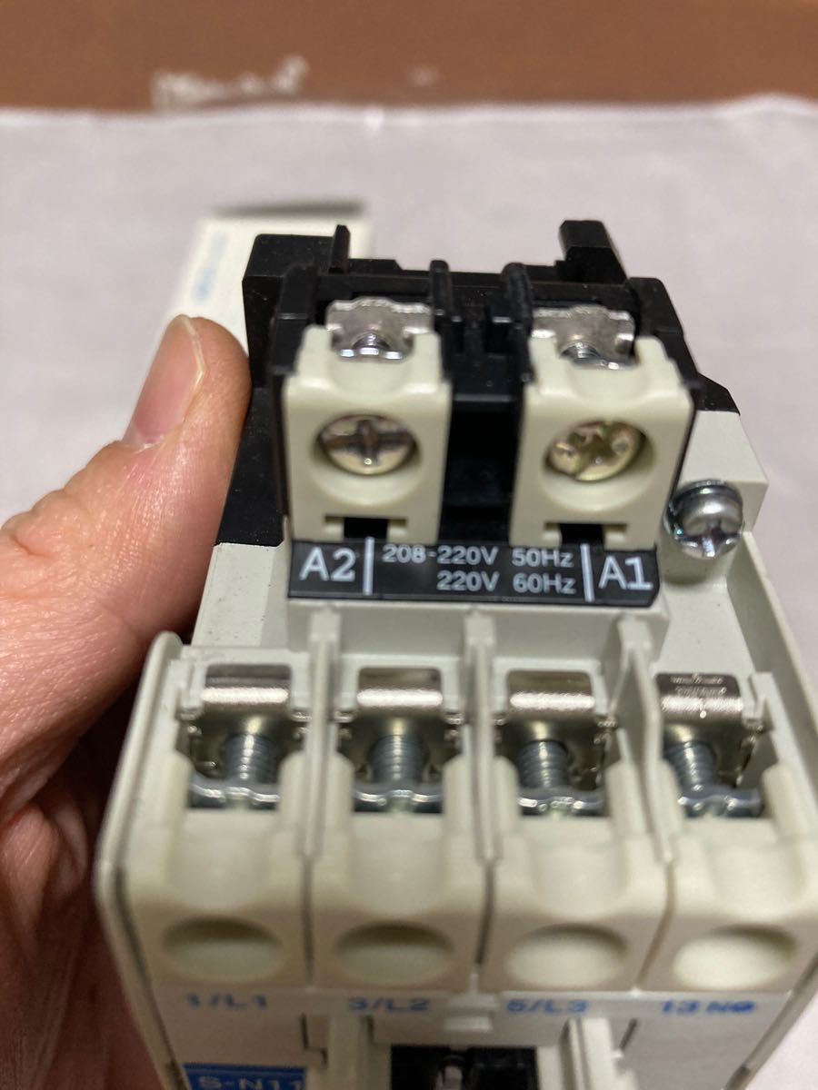 三菱電機 電磁接触器 220 V ac, S-N12 ,S-N11 AC200V
